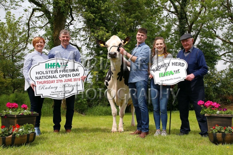 30-05-19, At the launch of the IHFA Open Day, Marie, Henry, Liam, Julie and Mossy O’Keeffe of Radney Herd, host family. The IHFA Open Day will be held at the Radney Herd, Freemount, Charleville, Co. Cork on Thursday 27th of June. All welcome. Photo Maria Kelly