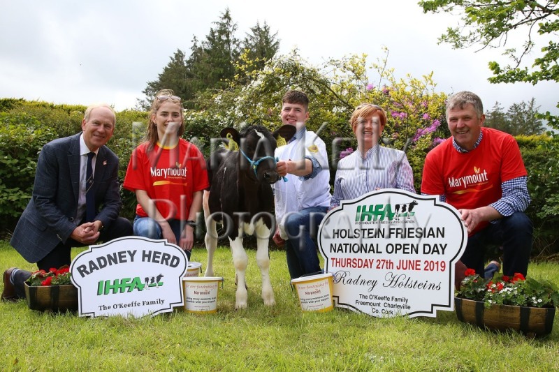 30-05-19, Charles Gallagher, CE of IHFA with, Julie, Liam, Marie and Henry O’Keeffe at the Launch of the IHFA Open Day which is being hosted by the O’Keeffe family. On the occasion of the Open Day, the O’Keeffe family will be cautioning a calf and the proceeds will go to Marymount Hospice. The IHFA Open Day will be held at the Radney Herd, Freemount, Charleville, Co. Cork on Thursday 27th of June. All welcome. Photo Maria Kelly